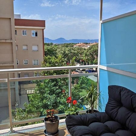 カンブリルスApartamento Piscina Vilafortunyアパートメント エクステリア 写真