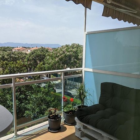 カンブリルスApartamento Piscina Vilafortunyアパートメント エクステリア 写真
