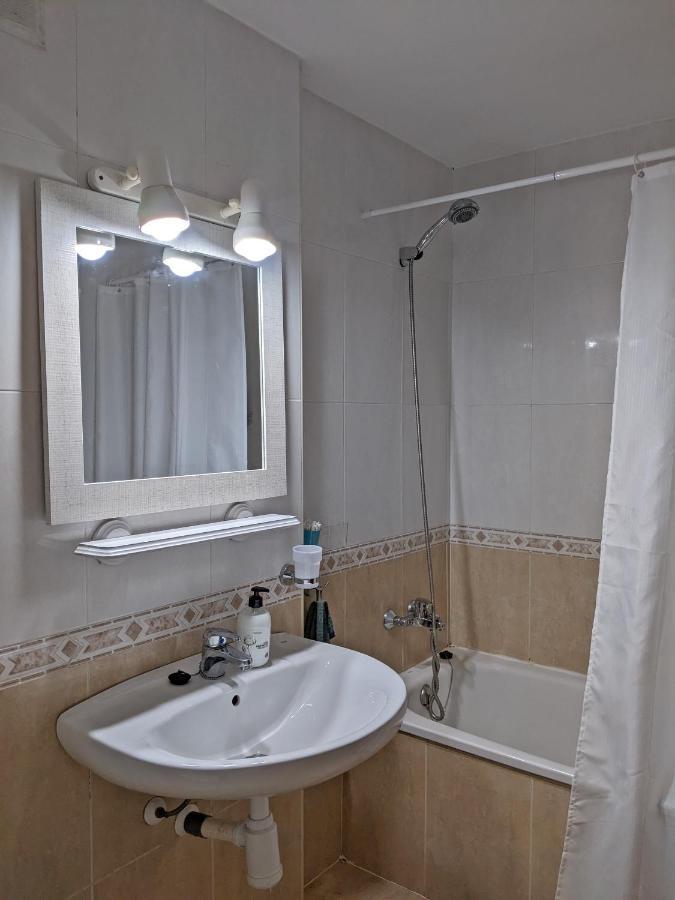 カンブリルスApartamento Piscina Vilafortunyアパートメント エクステリア 写真